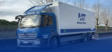 Перевозчик Грузовик Mercedes Atego в Gent Бельгия
